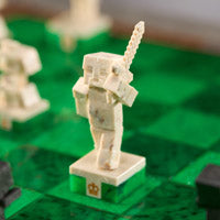 The Noble Collection - Minecraft Chess Set