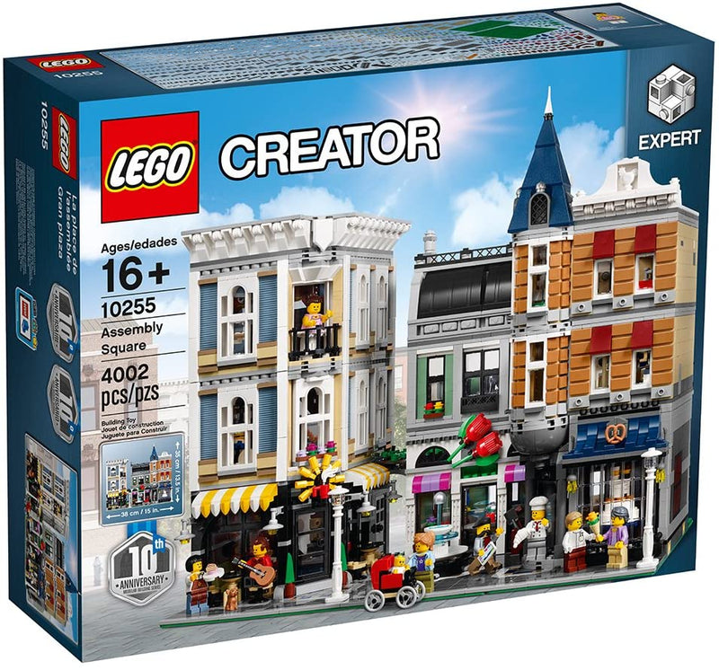 LEGO 10255 Assembly Square