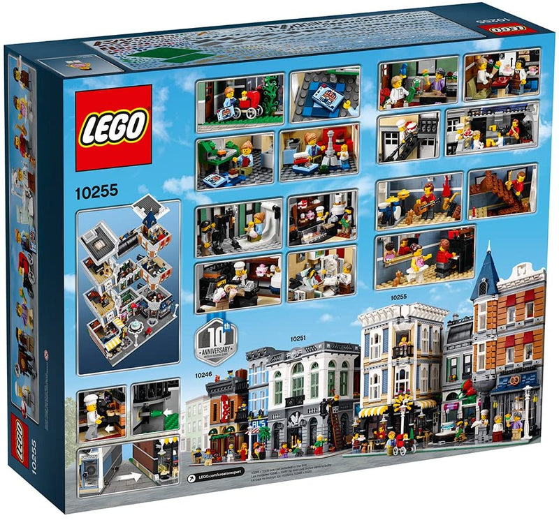 LEGO 10255 Assembly Square